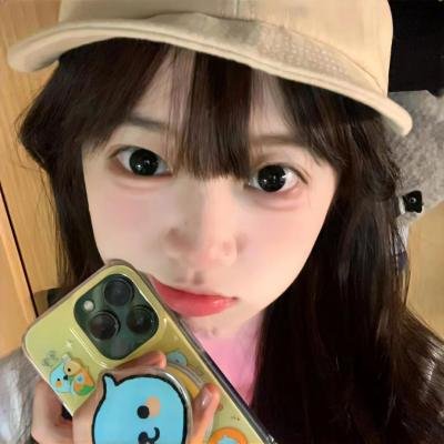 俏皮女学生